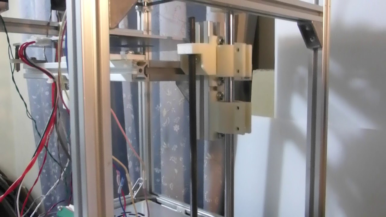 Modified Z axis of Tech2C's HyperCube 3D Printer