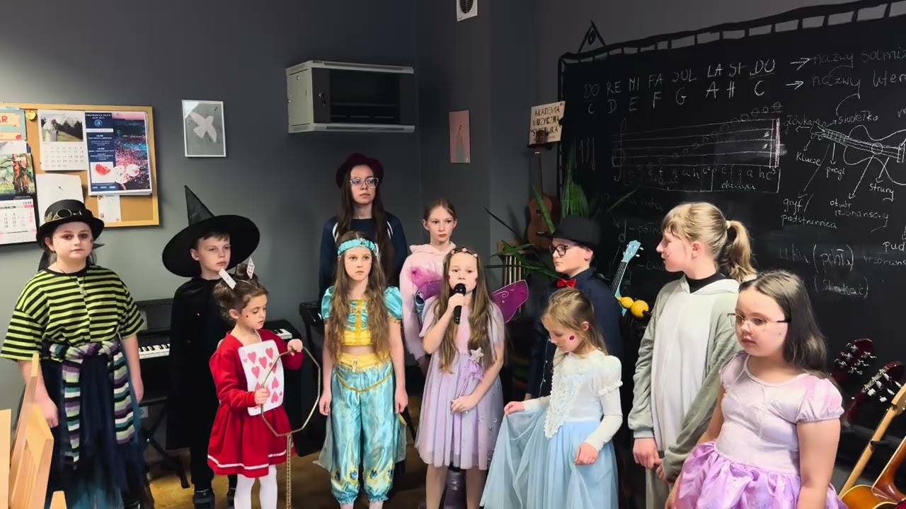 Akademia Muzyczna „Świetlika”- Alicja w krainie snów 🪄