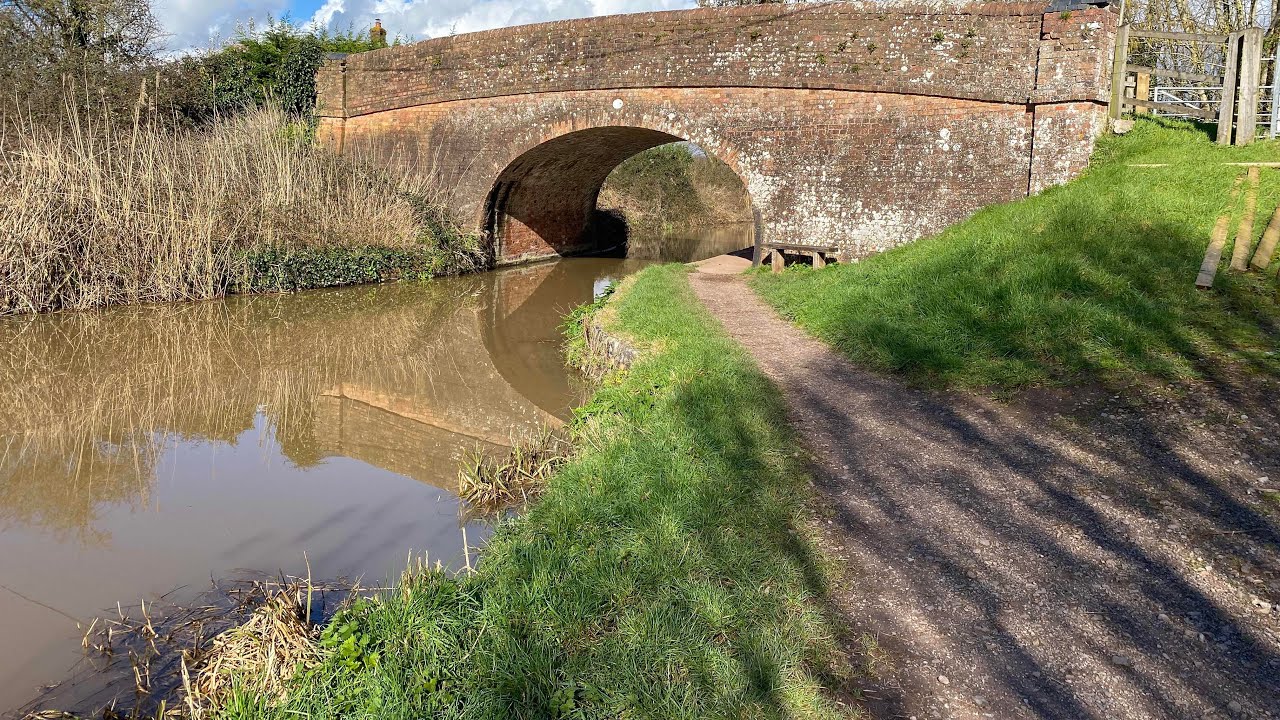 Bridgwater and Taunton Canal   Part 1   4K
