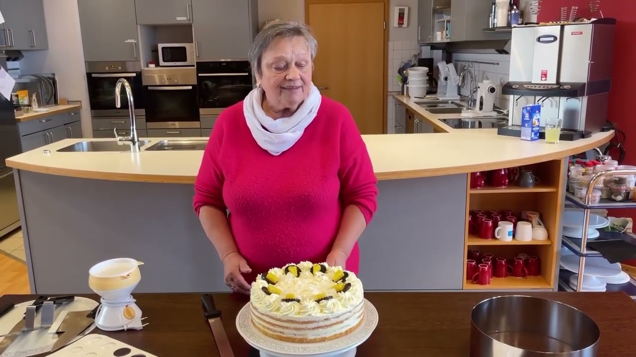 Pina Colada Torte