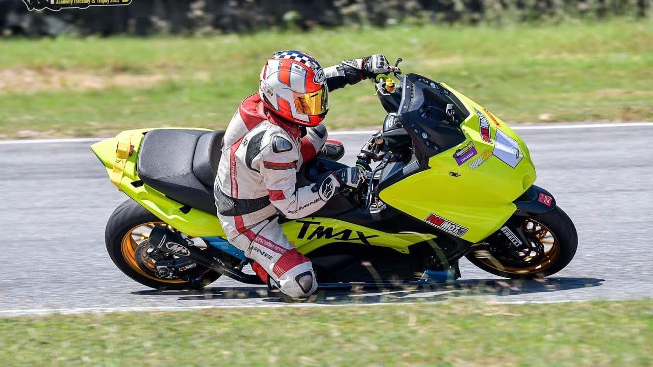 Tmax racing  paemoto