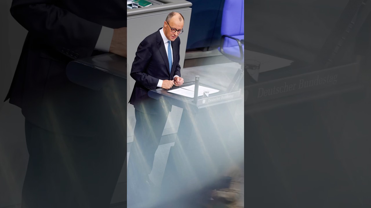 Kanzler Merz zu Wettbewerbsfähigkeit, Sicherheit und solidarischem Miteinander. #Shorts #Bundestag