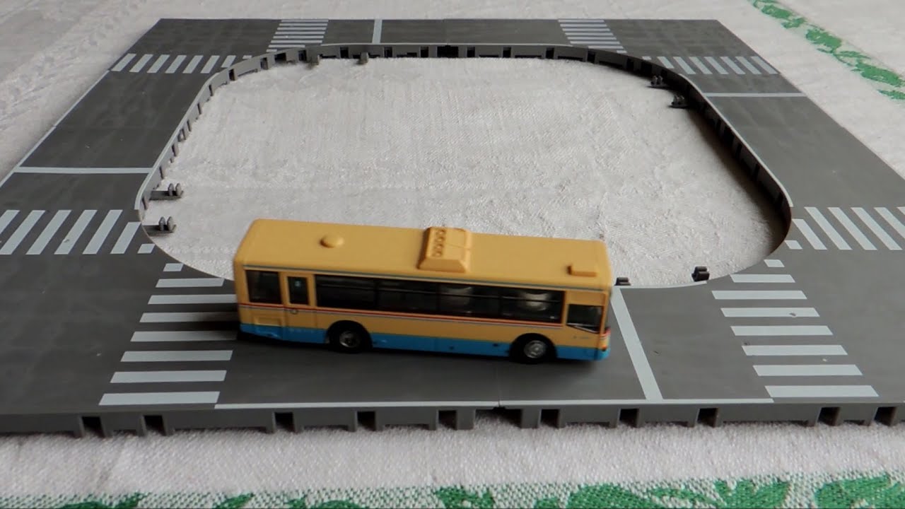 Unpacking Basic Intersection Set Tomytec Bus System & an alternative test drive