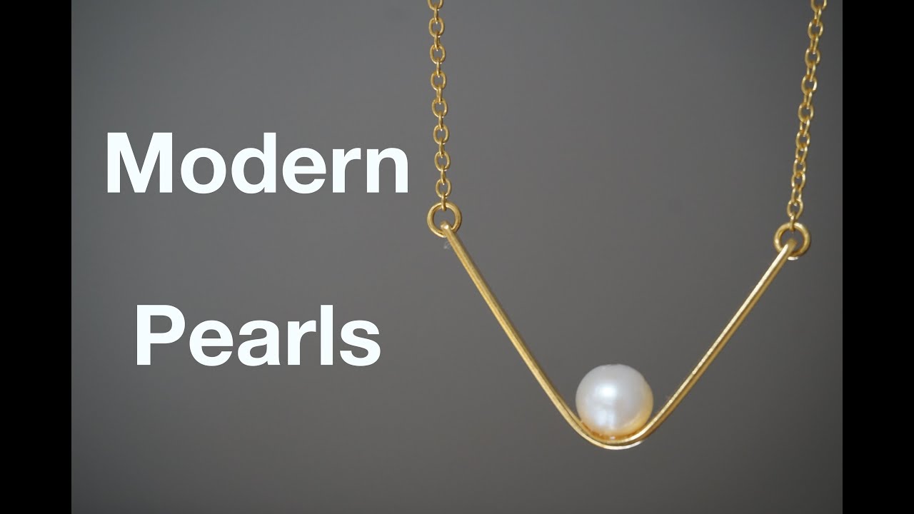 How to Wear Pearls in Modern Ways