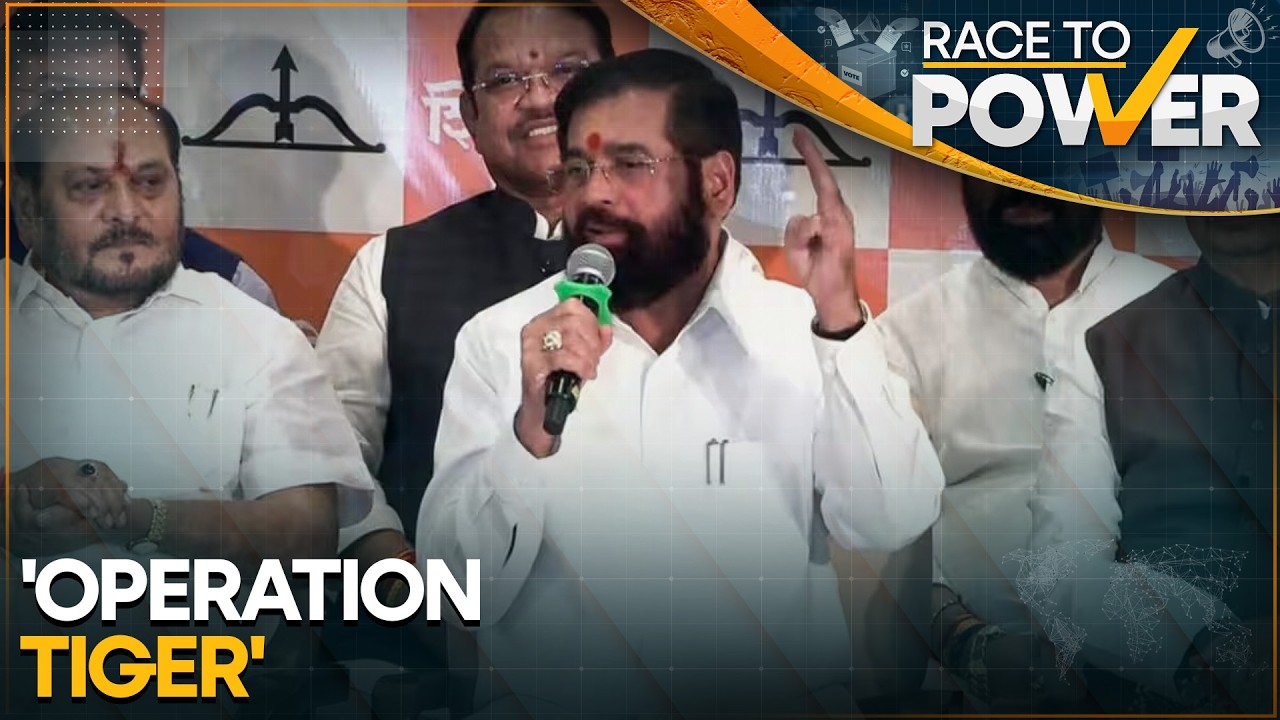 Six Shiv Sena (UBT) MPs Crossover to Eknath Shinde Faction in Maharashtra | Race To Power