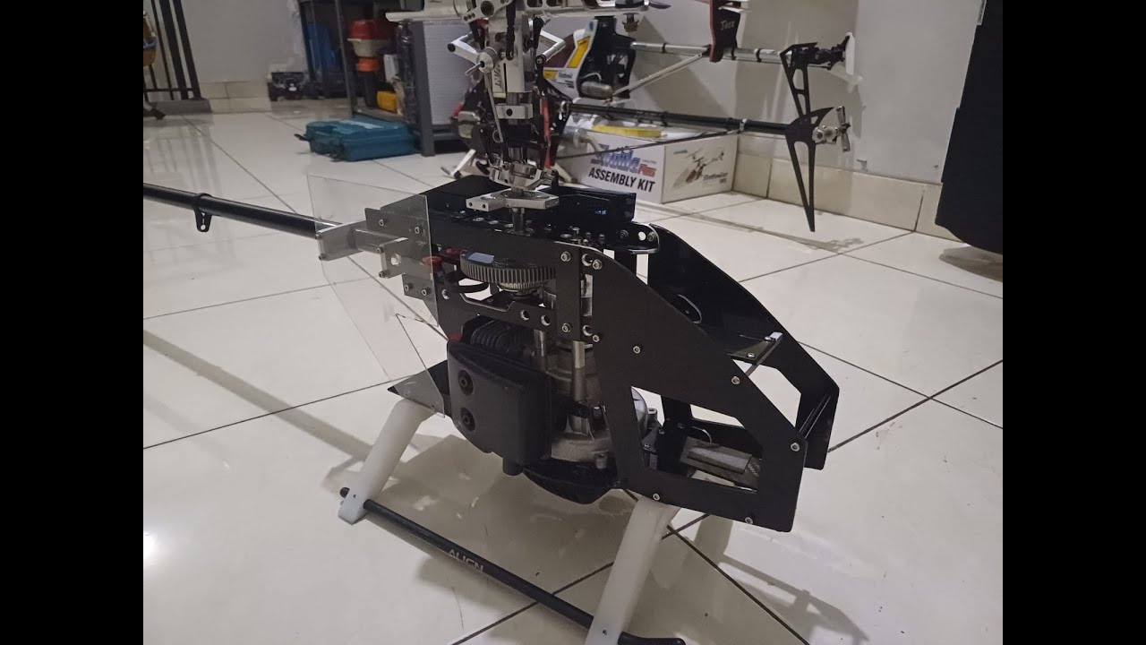 (HANDMADE ) MEMBUAT RC HELICOPTER GASOLINE