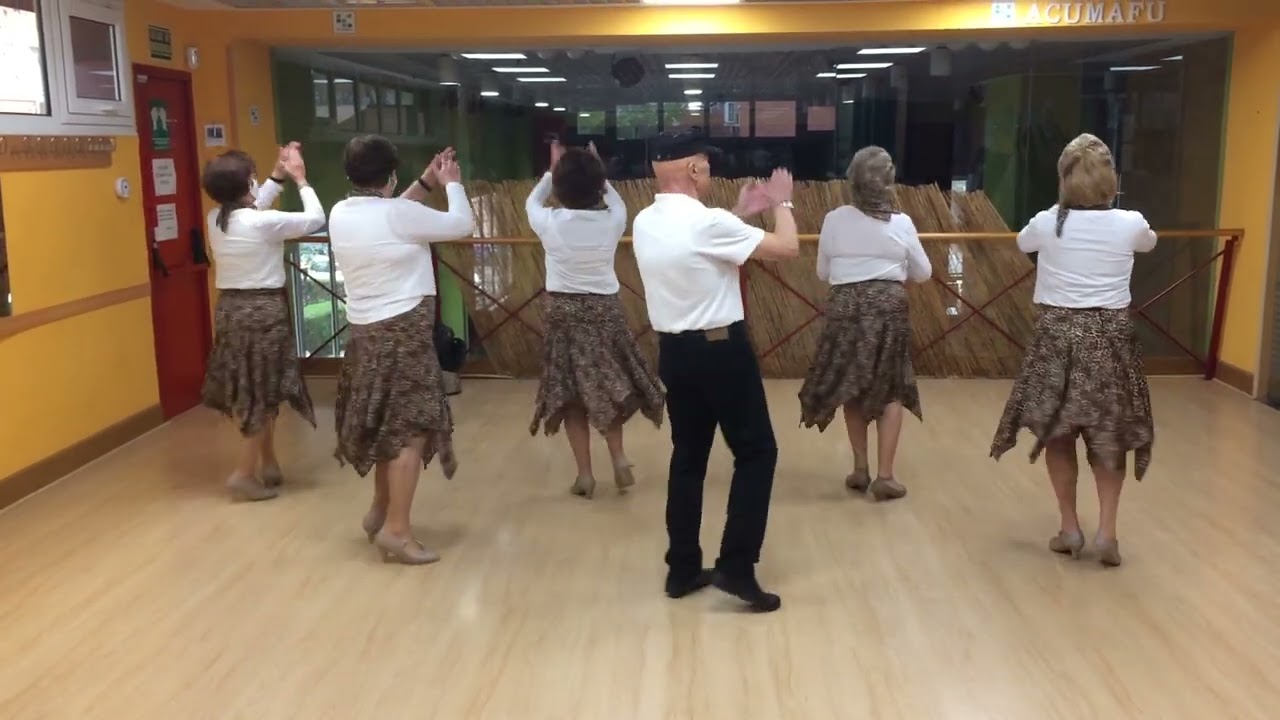 RUMBA / BAILE EN LINEA / LA MORITA Y EL LEGIONARIO  / AMANECER LATINO