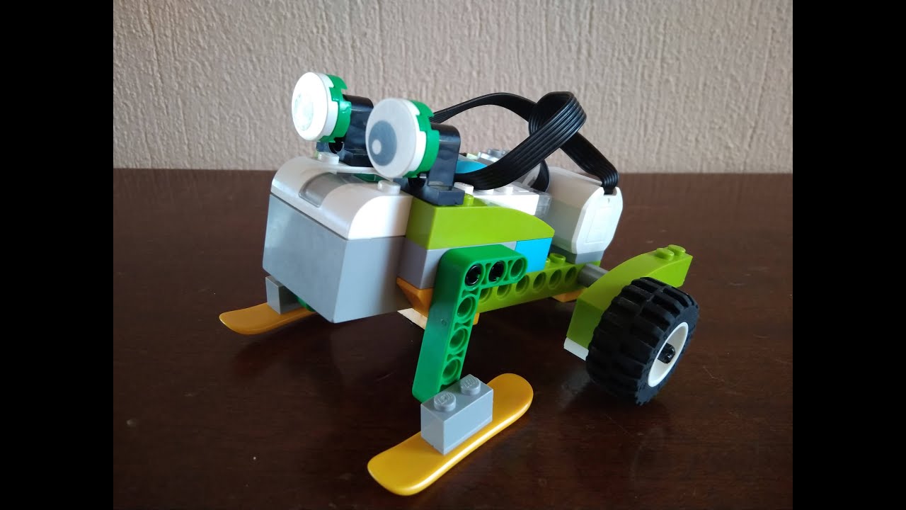 Lego WeDo 2.0 frog