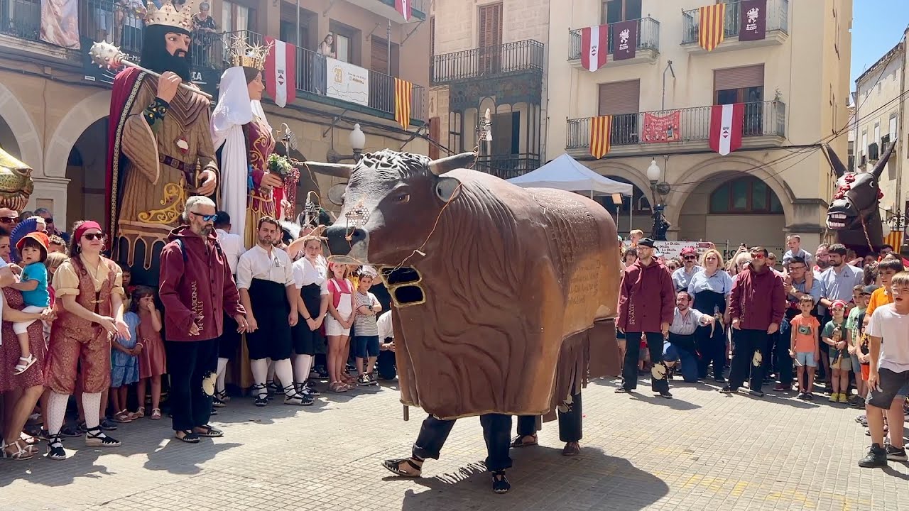 Sortida d’Ofici i Balladetes de lluïment imatgeria del Seguici Cerimonial (FestaMajor Sant Joan2023)