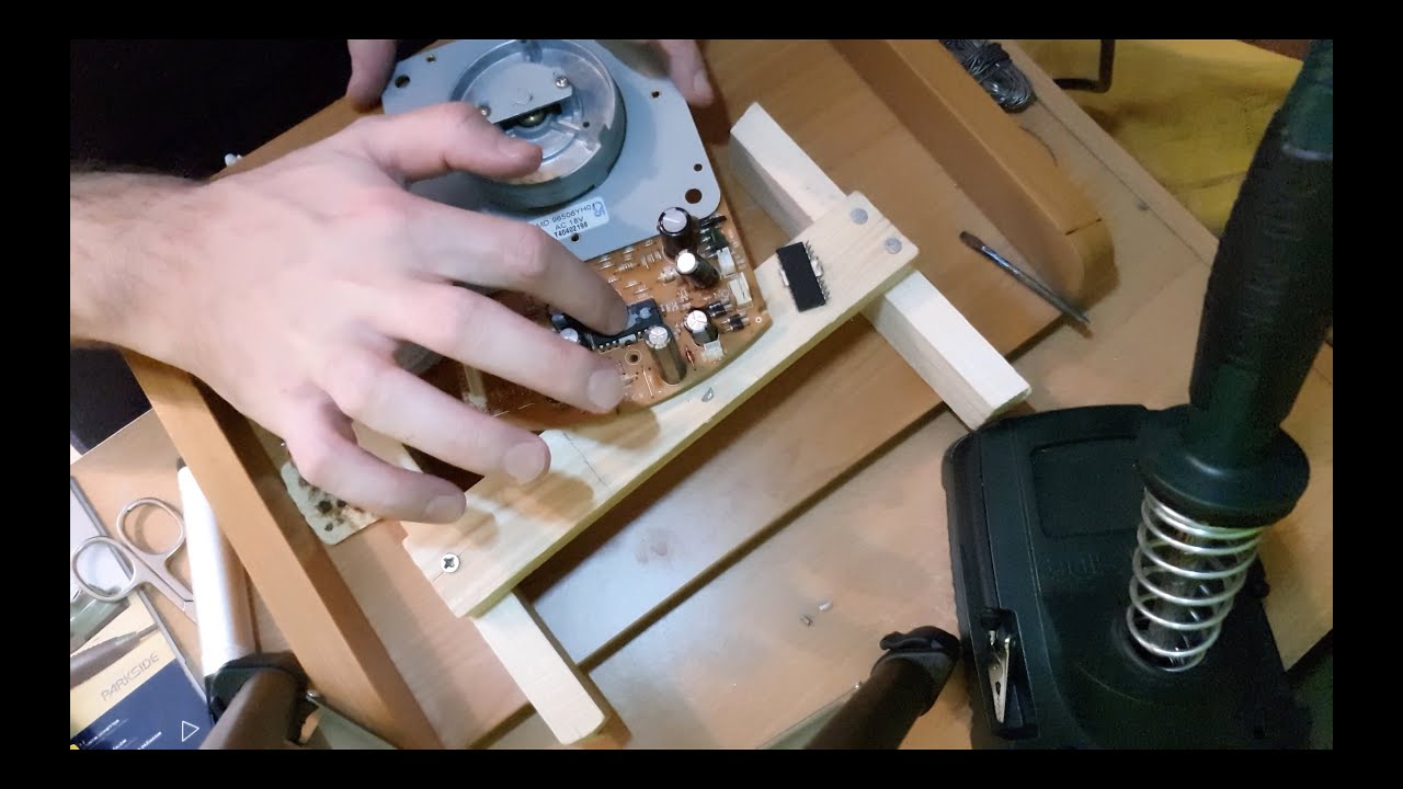 How to repair a Numark TT-1650 turntable - slows down fix