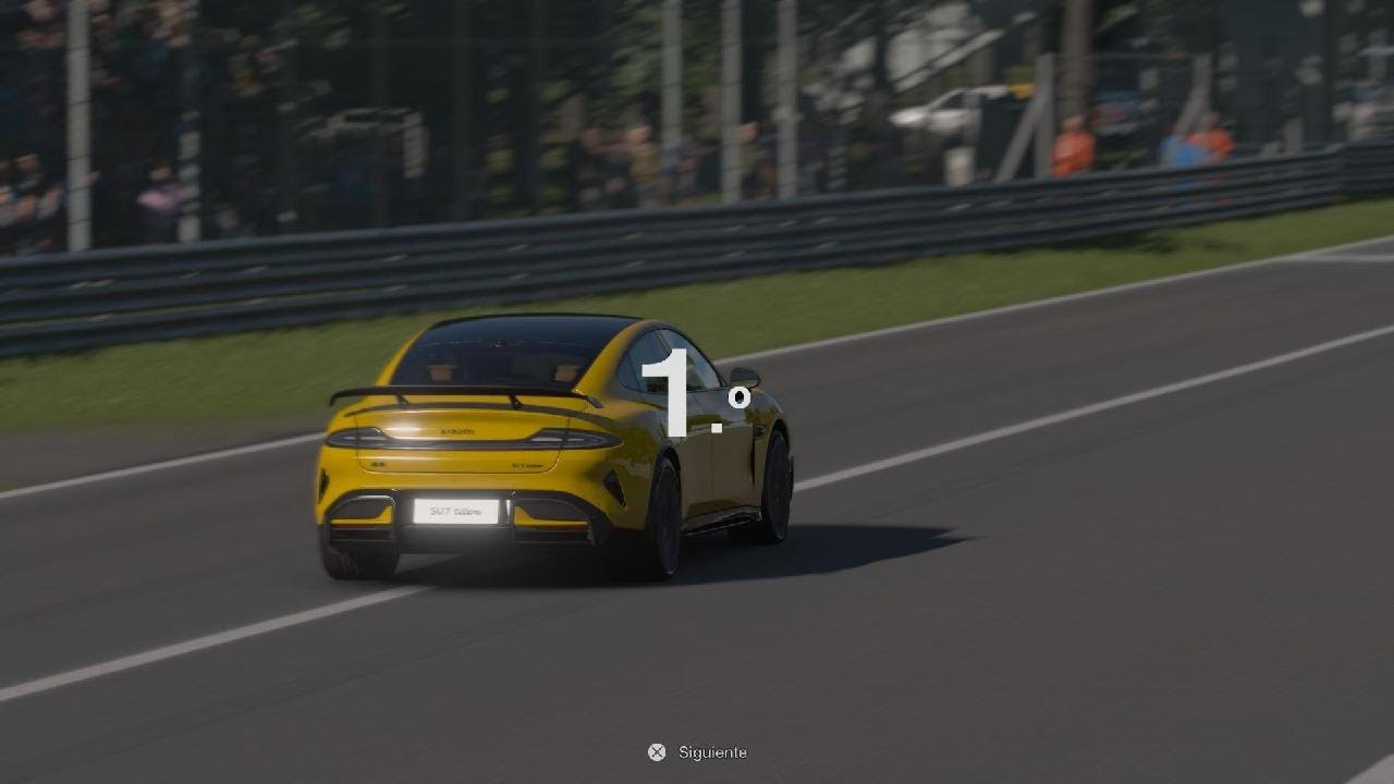 Xiaomi SU7 Ultra in Monza