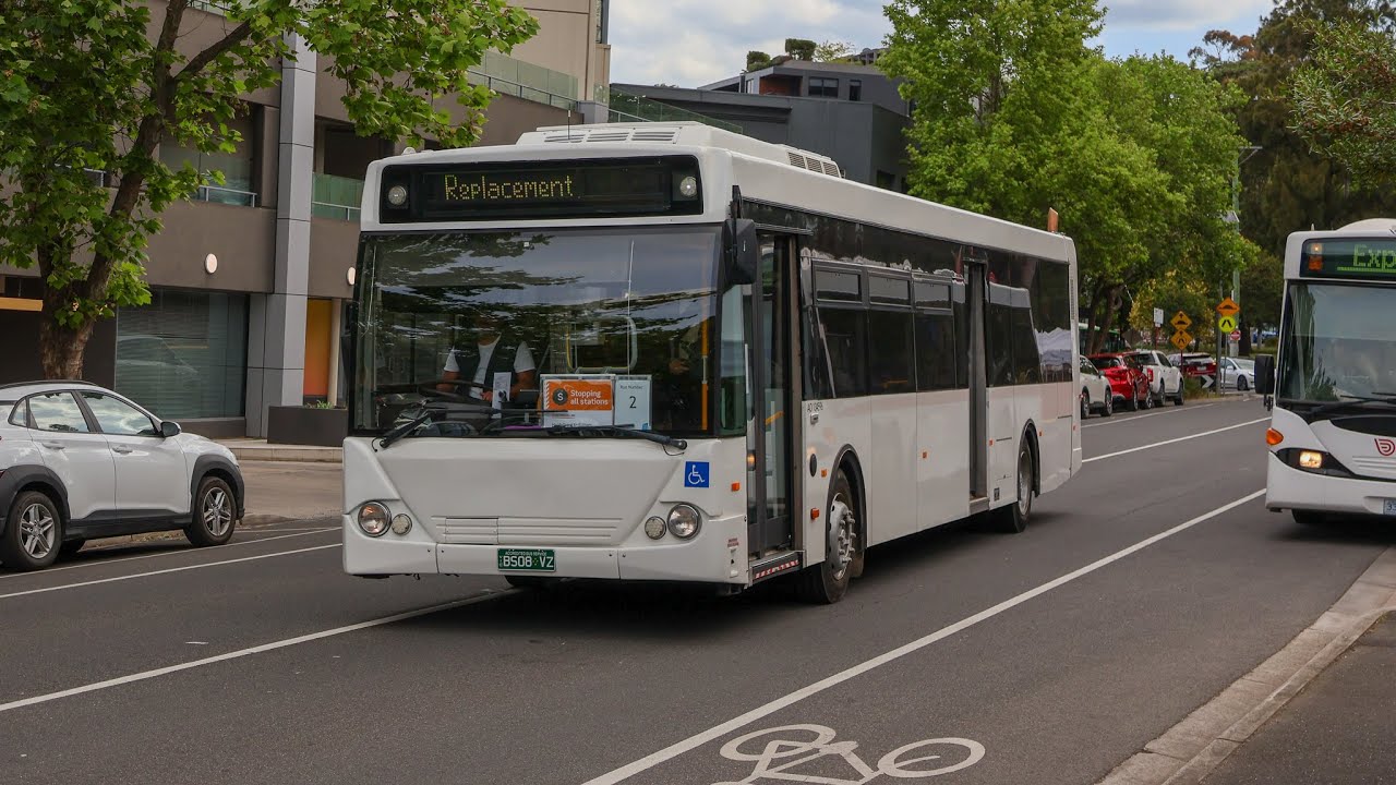 City Connect Bus BS08VZ Mercedes Benz O405NH, Custom Coaches 