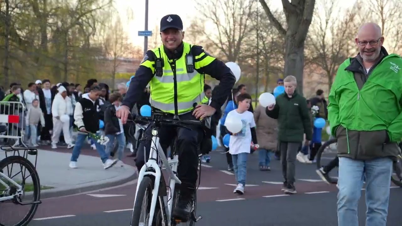 Emotionele stille tocht voor 11-jarige Zaijendly | Hoogvliet in rouw