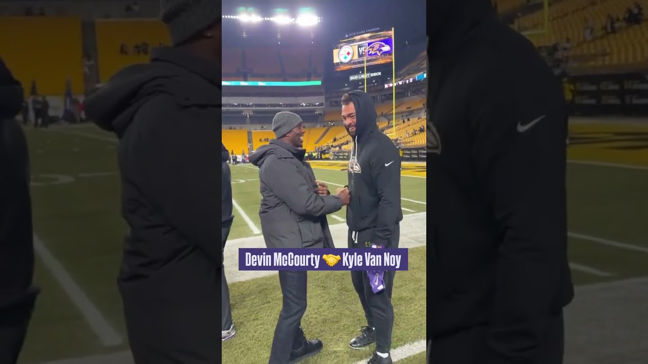 Devin McCourty 🤝 Kyle Van Noy