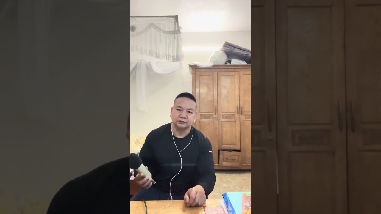 yêu em giữa đời quên lãng