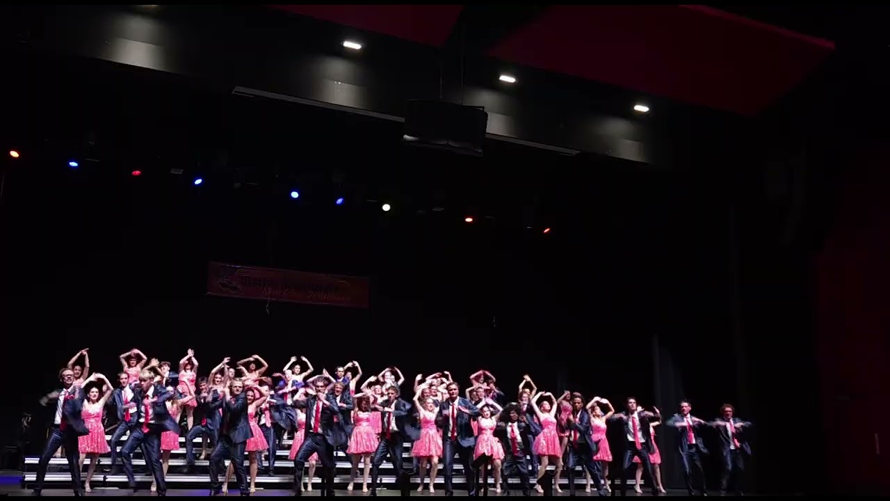 WHS Momentum  at Marion Masqurade Finals