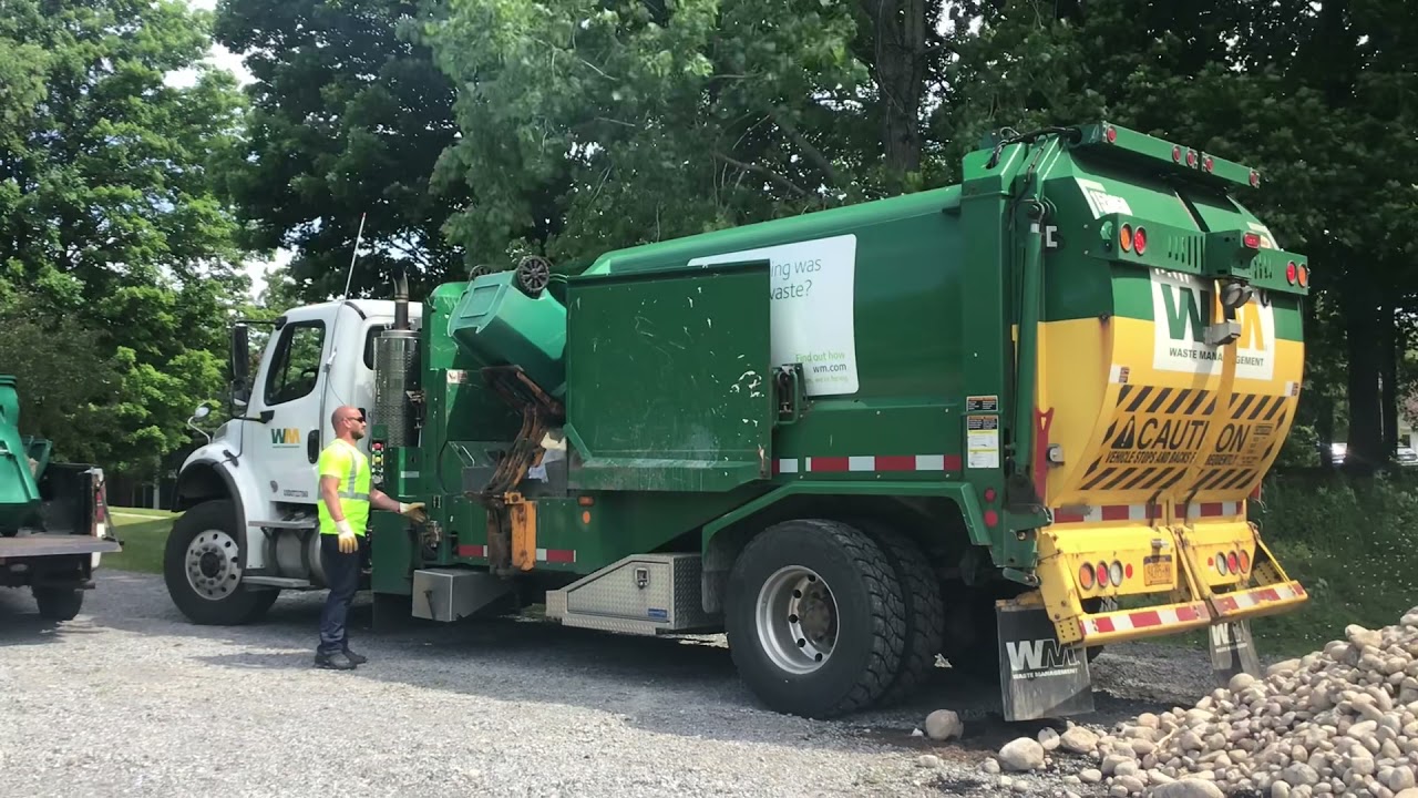 Garbage Trucks Part 3