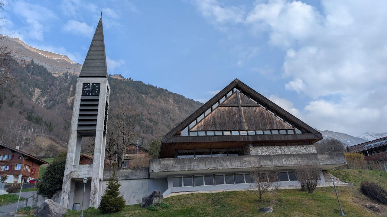 Oberried am Brienzersee (CH-BE): Ref. Kirche: Plenum