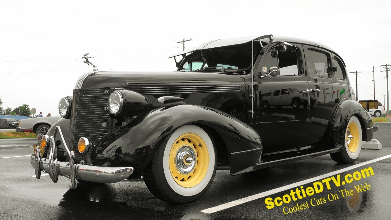 1937 Pontiac Silver Streak 4 door Street Rod Nichols Paint and Fab Open House