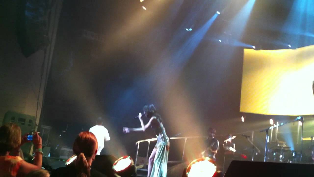 Selena Gomez A year without rain- Tour 2011- Clearwater Florida 7/30/11