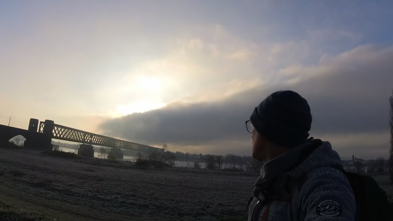 Runde von Neuwied mit Überquerung der Eisenbahnbrücke bei Urmitz ( Engers)