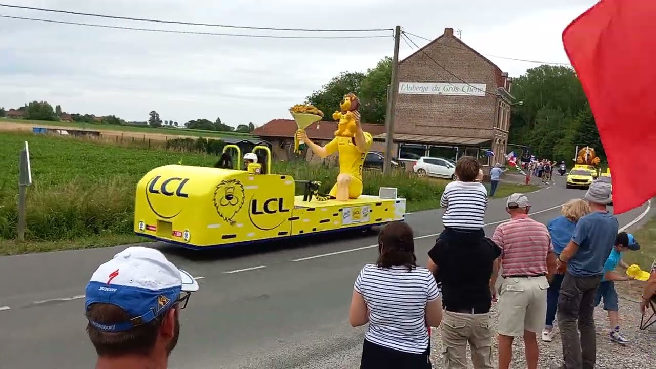 caravane publicitaire tour de france 2025  #cycling