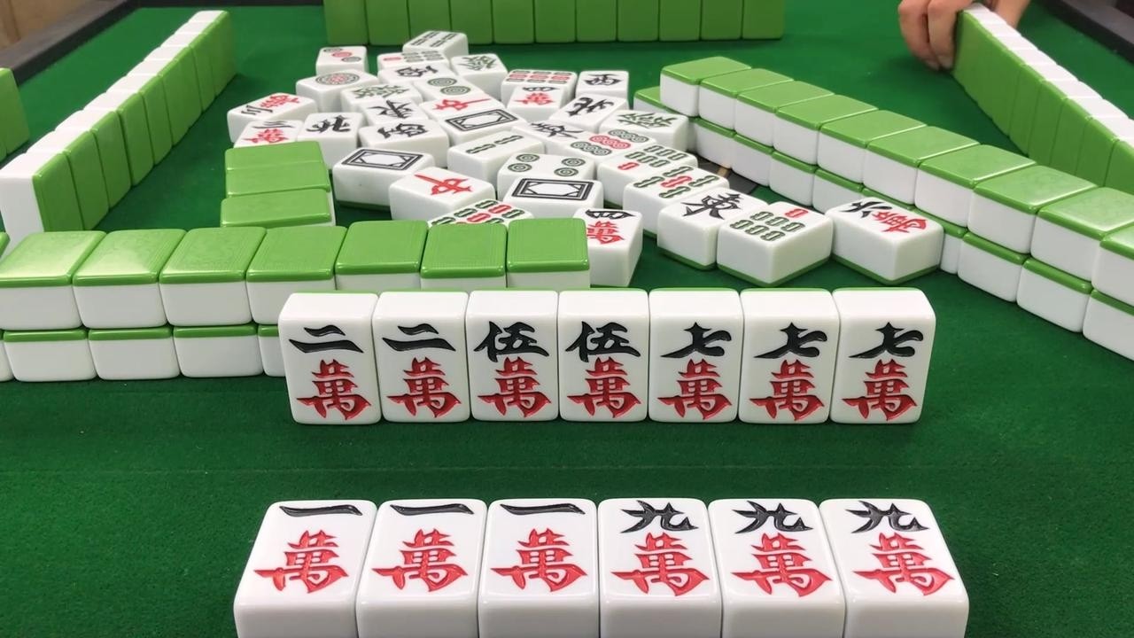 小哥直言-这清一色胡的真是太轻松，这是有多膨胀