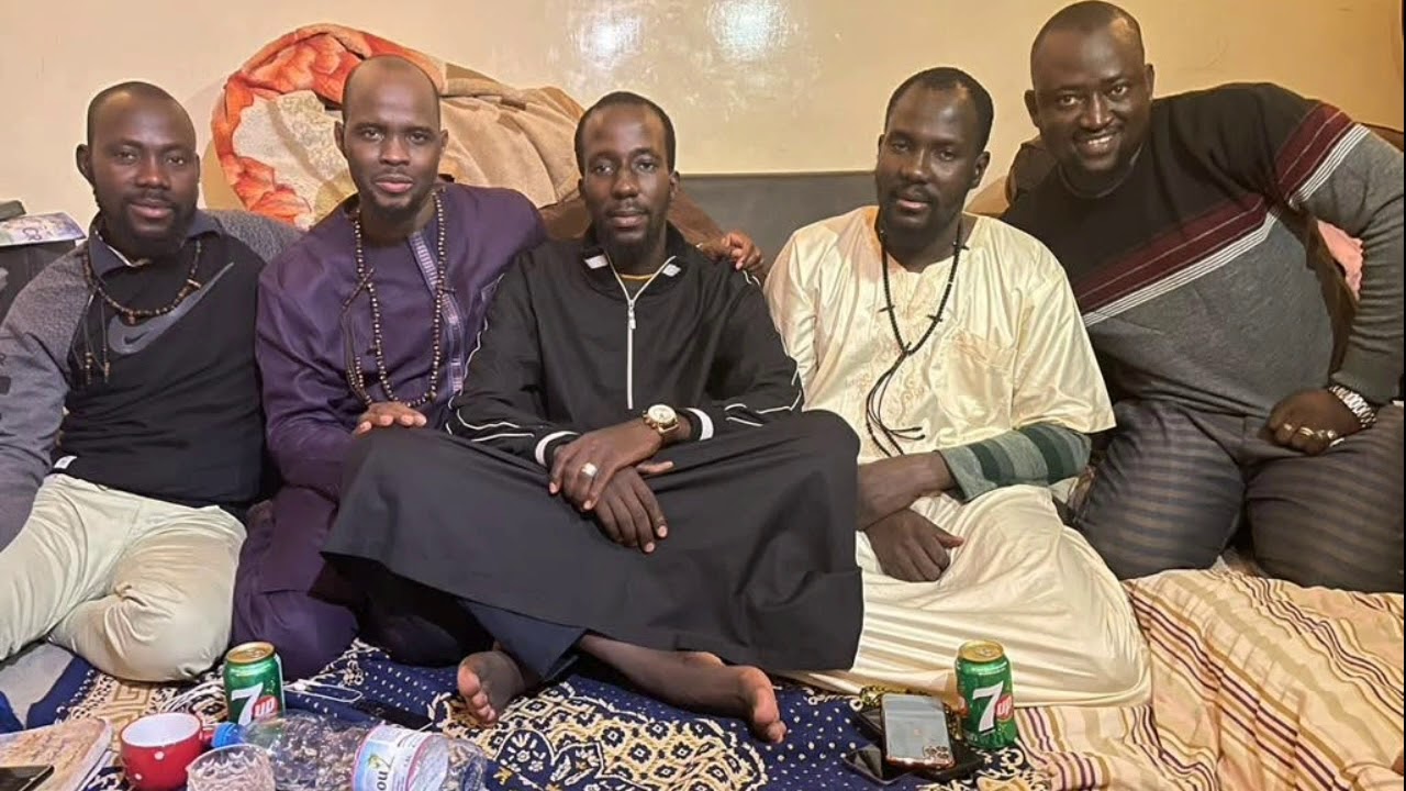 Kassida Cheikne Ahamada Hamahoullah 43 Mahamadou Djire (Madjilis à Dakar)