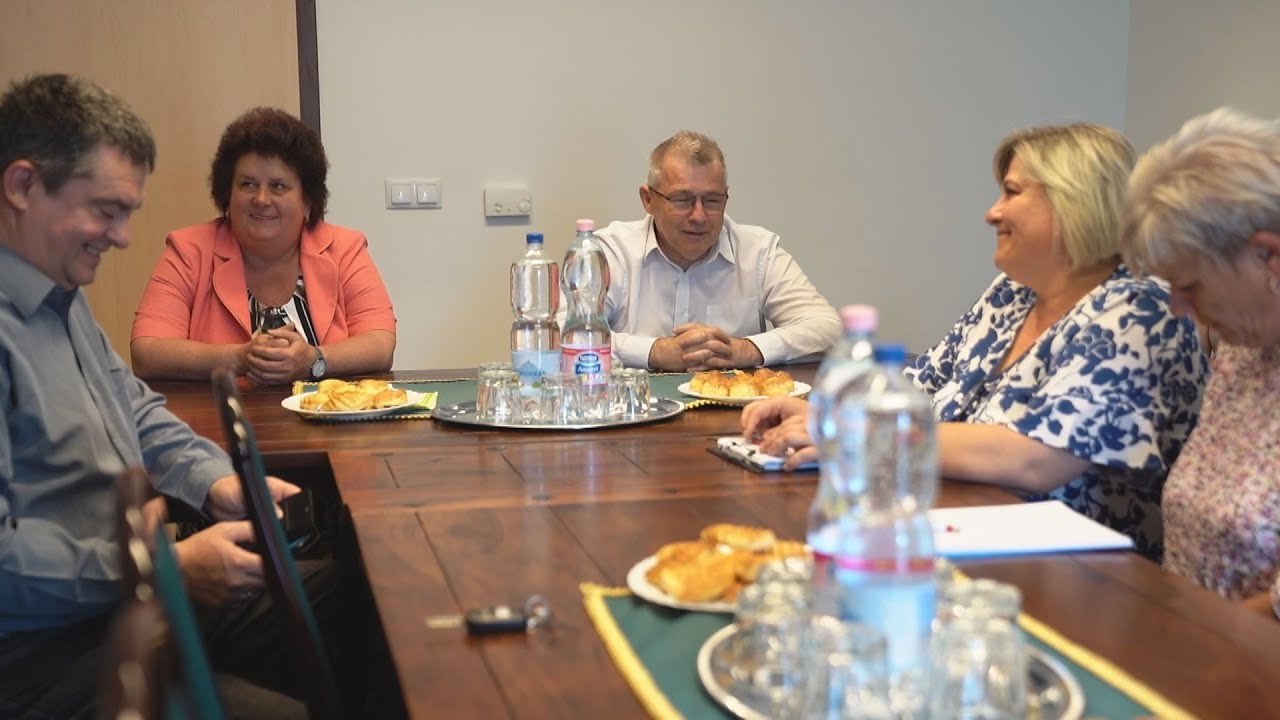 VIRÁGZÓ – Egyeztetések a megszépült Erdőtelek községben
