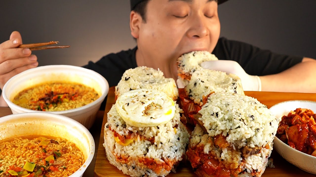 최고의 조합! 밥버거와 왕뚜껑 먹방~!! 리얼사운드  ASMR social eating Mukbang(Eating Show)
