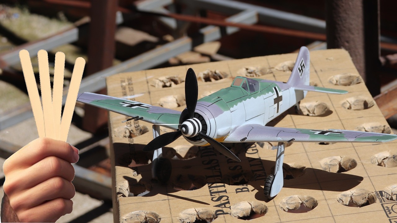 Aviones de guerra Focke Wulf Fw 190 hecho con palitos de helado