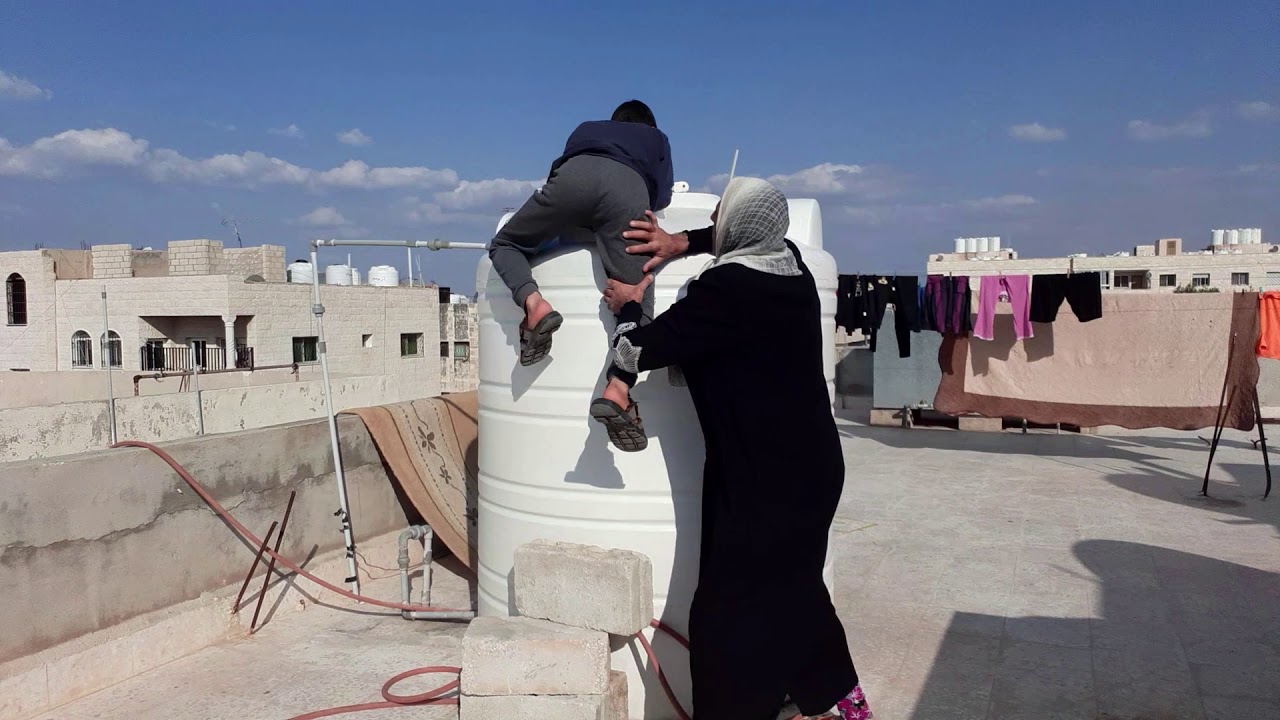 ابتهاج وعبد الكريم الشريف  (رحلة على السطوح ) 🤣🤣