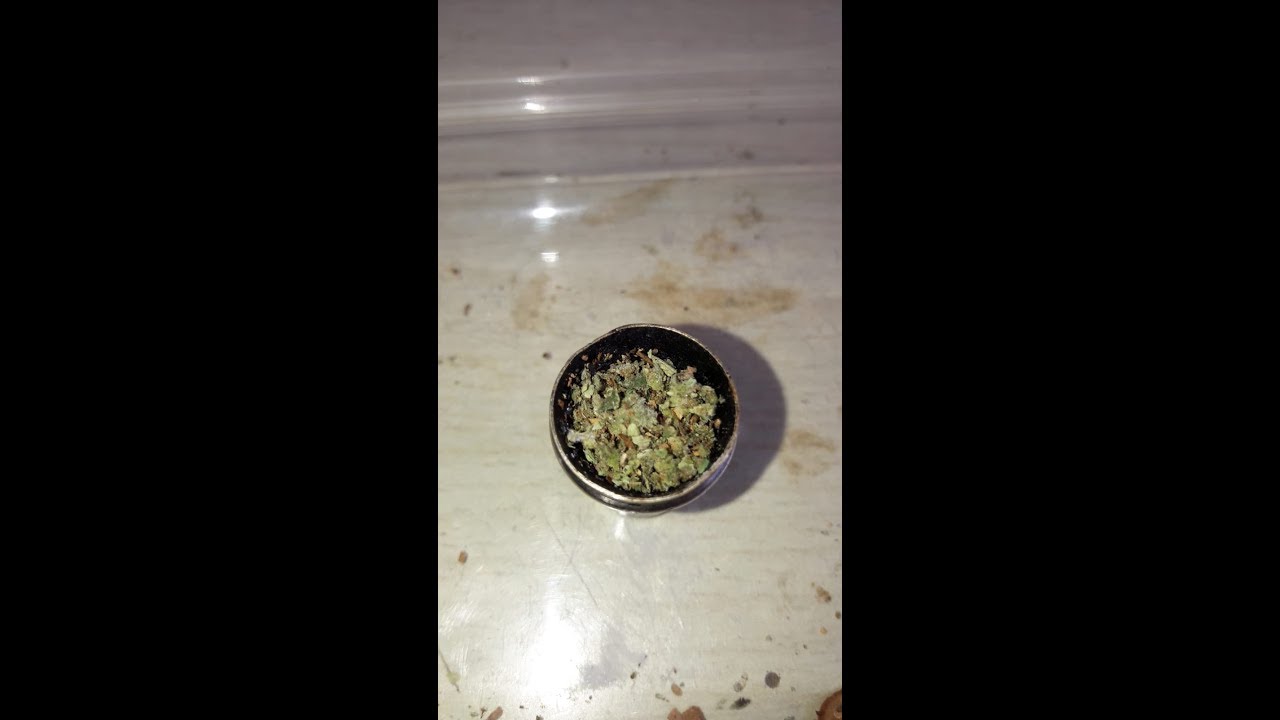 Fucking big Bong hit