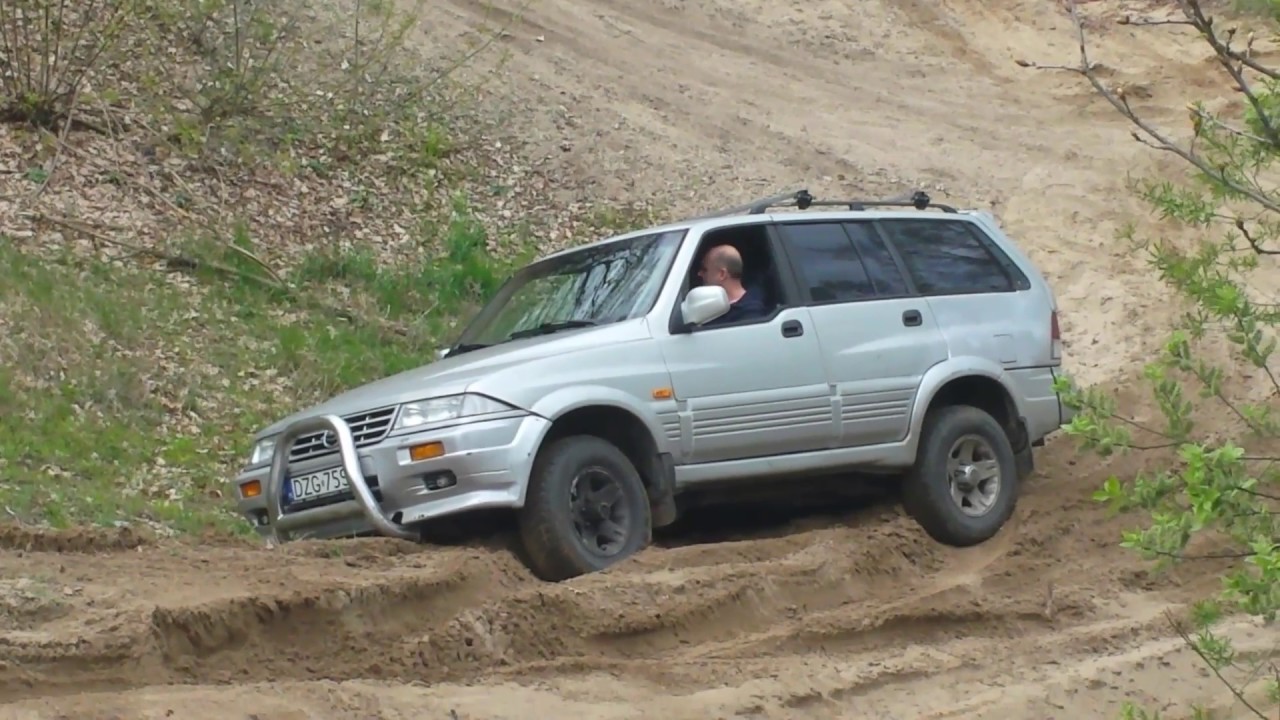 Sanngyong  musso 2.9 offroad