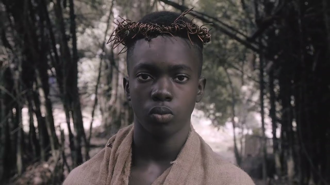 Akae Beka feat. Chronixx - Black Carbon Official Music Video