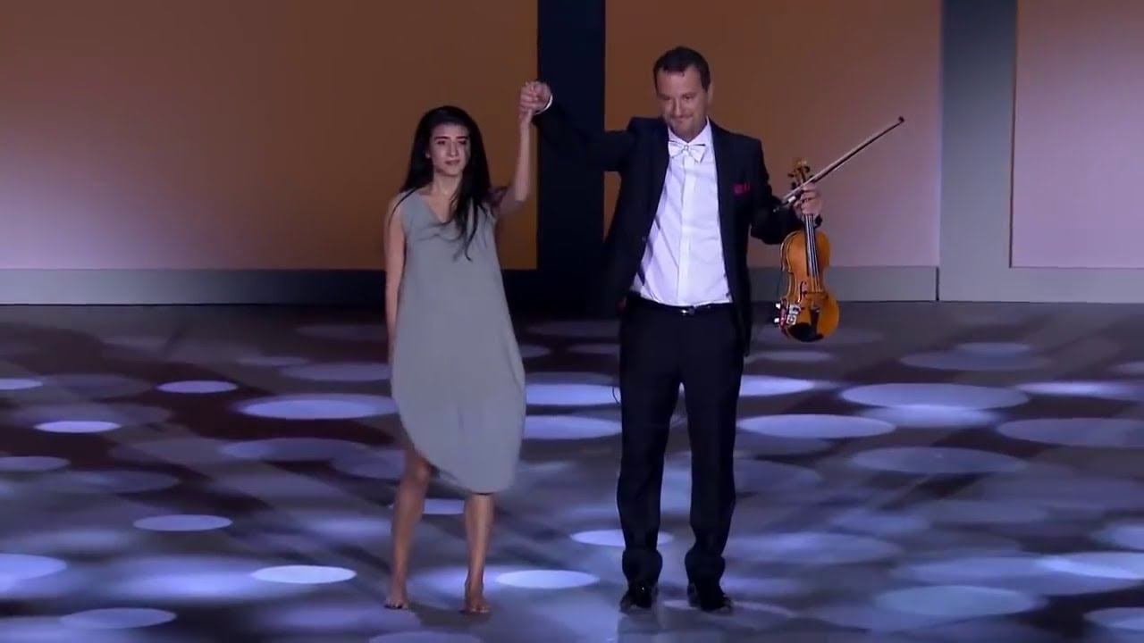 IVO REMENEC JUNTO A LA BAILARINA RIMA BARANSI EN DUBL&Iacute;N