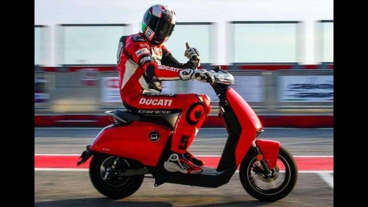 Review moto eléctrica Super Soco CUx en AMPER BIKES