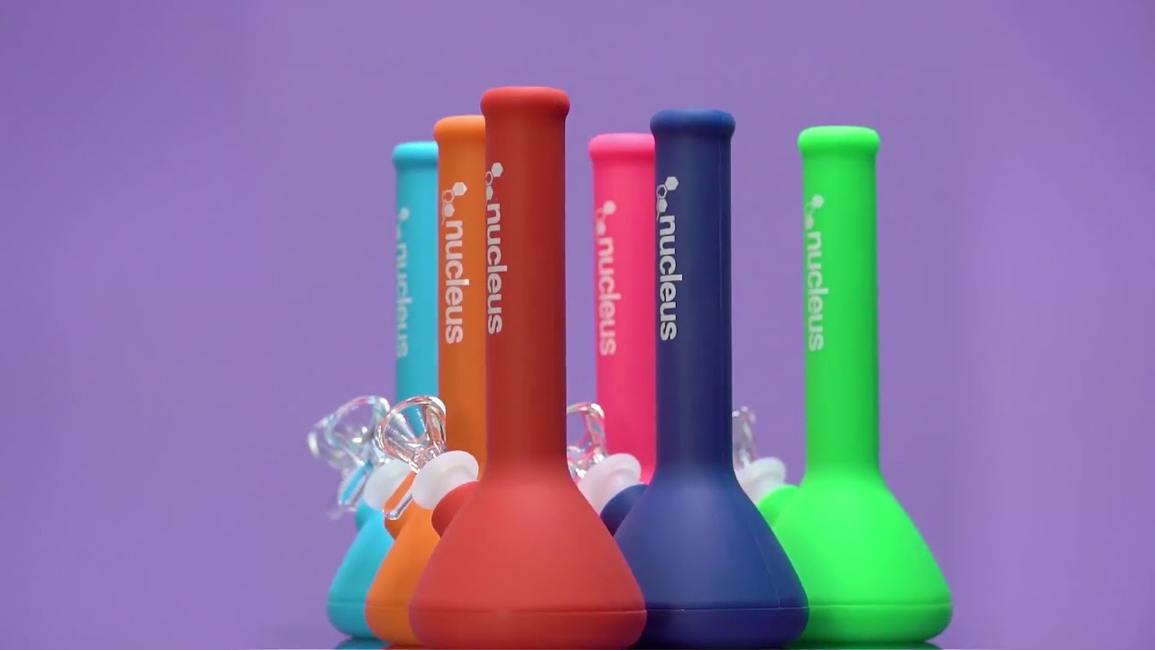 Look At The Unbreakable Bong (Silicone Water Glass)