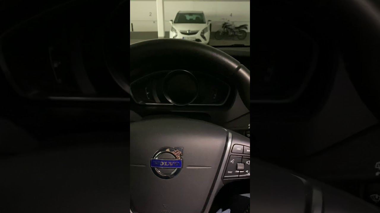 Volvo v40 cross country сброс межсервисного интервала