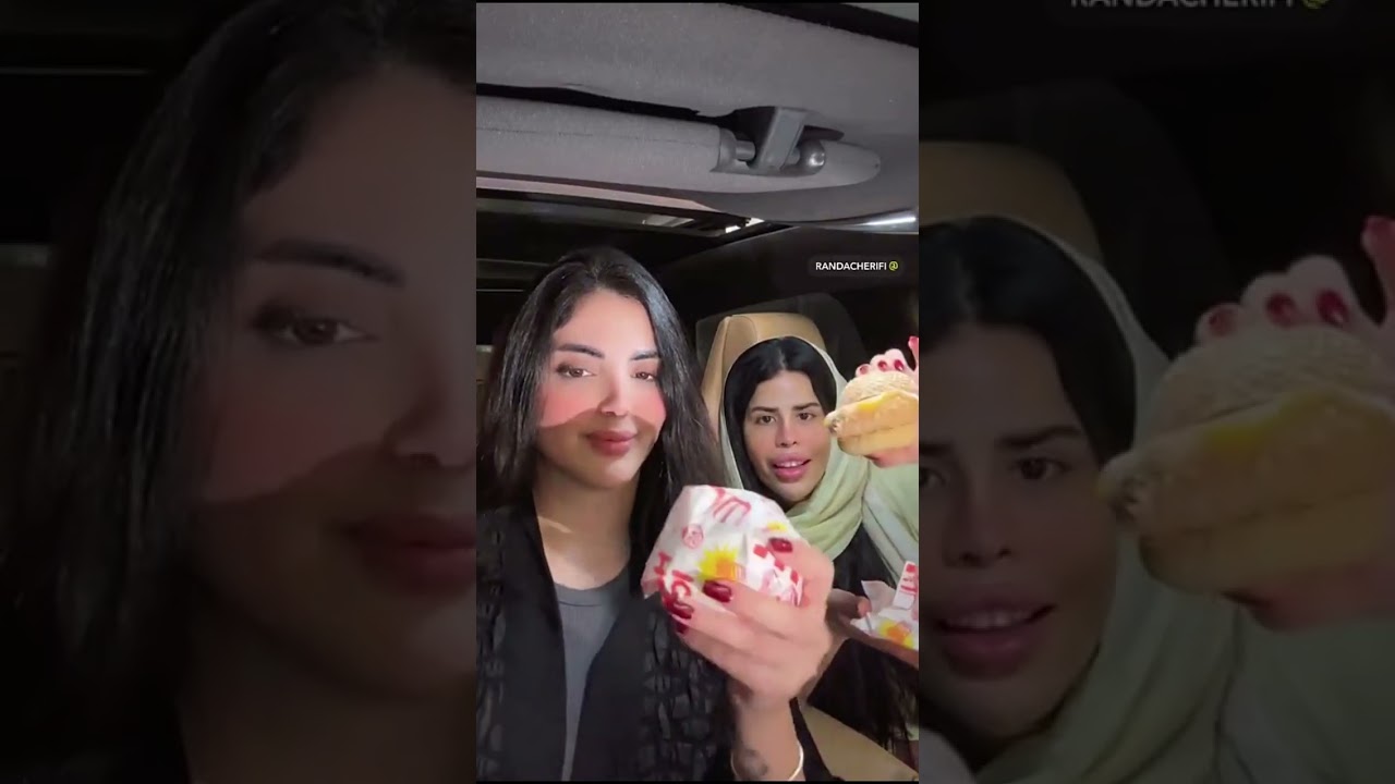 منى العابد ووقت الهير كير 😍