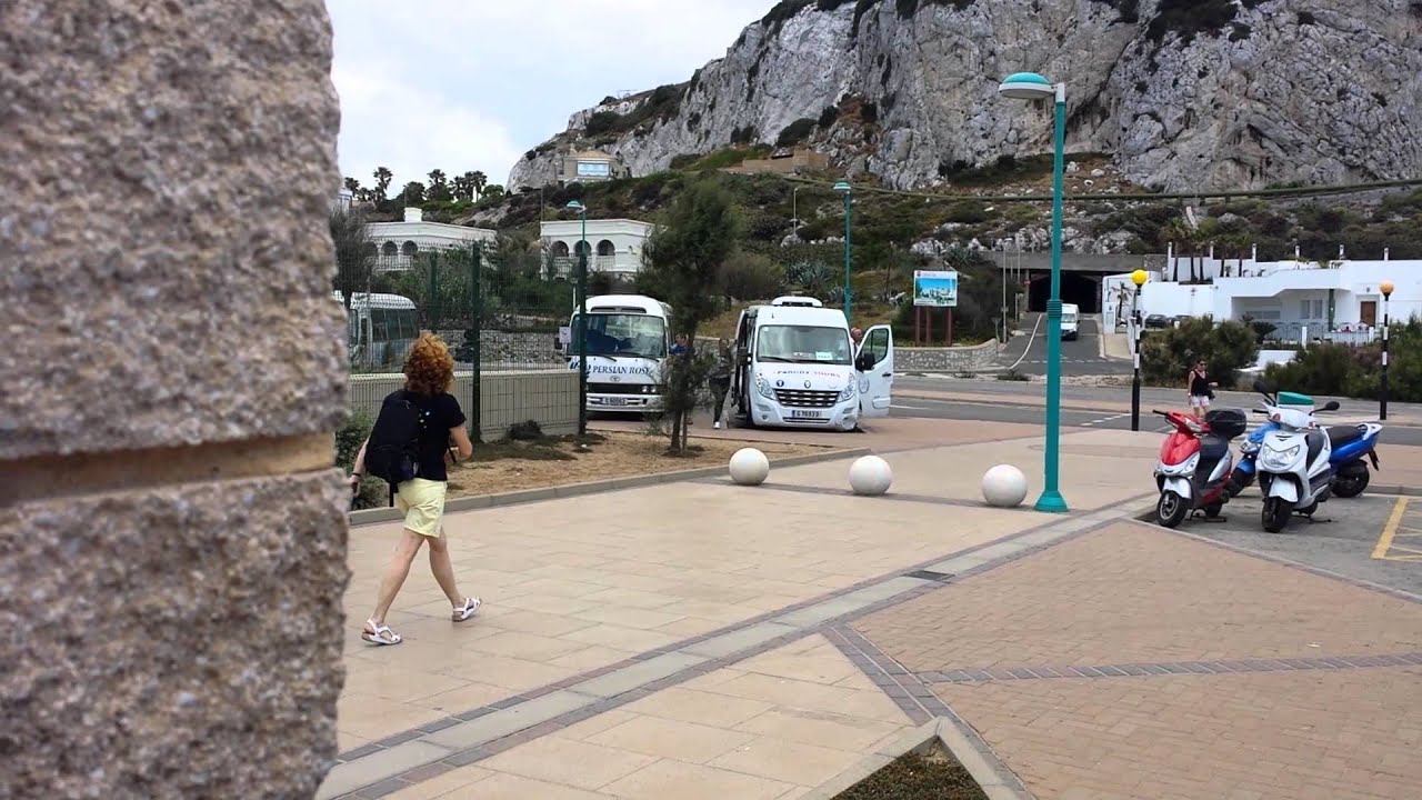 King Fahd's Mosque present to Gibraltar