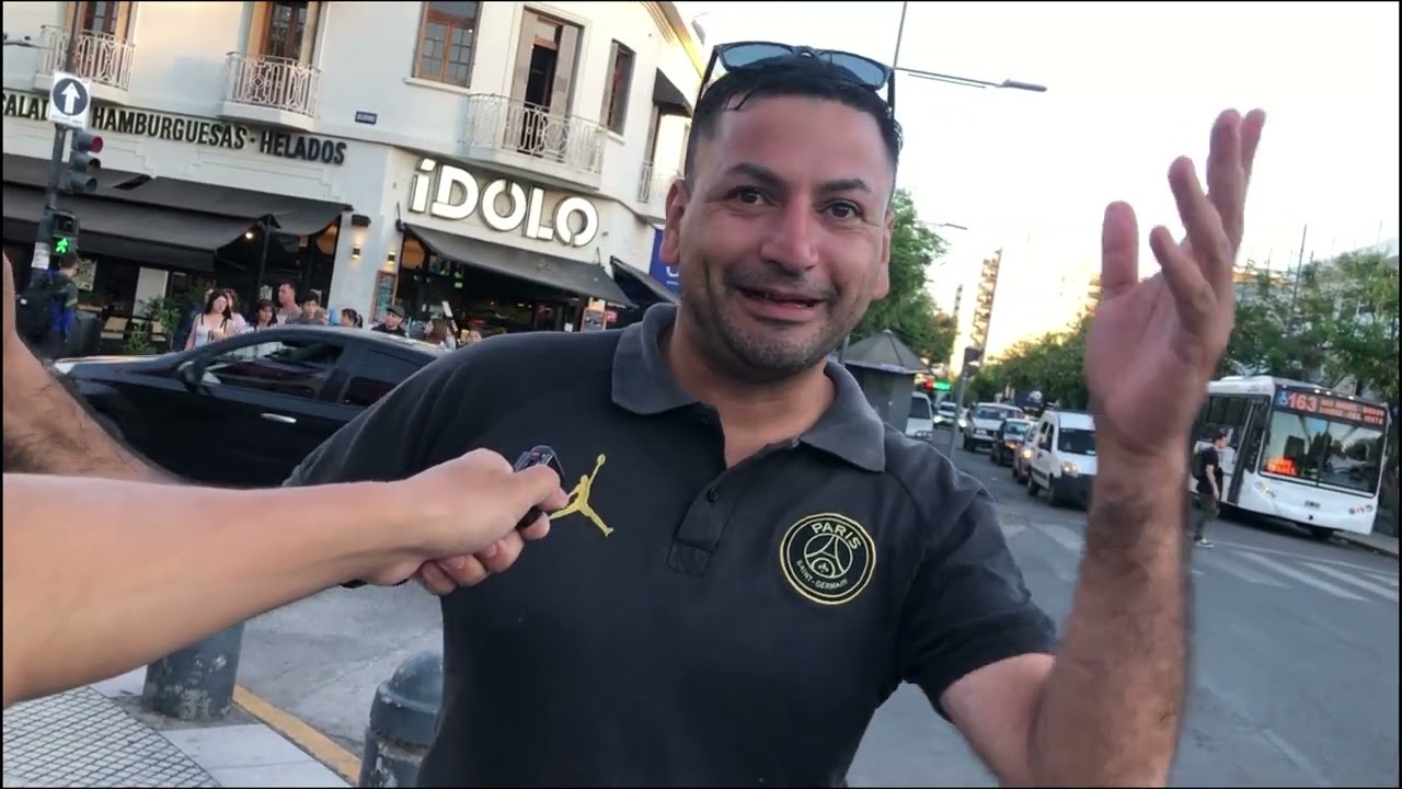 ¿Cómo es trabajar en la CALLE? Historias en primera persona que lo cuentan