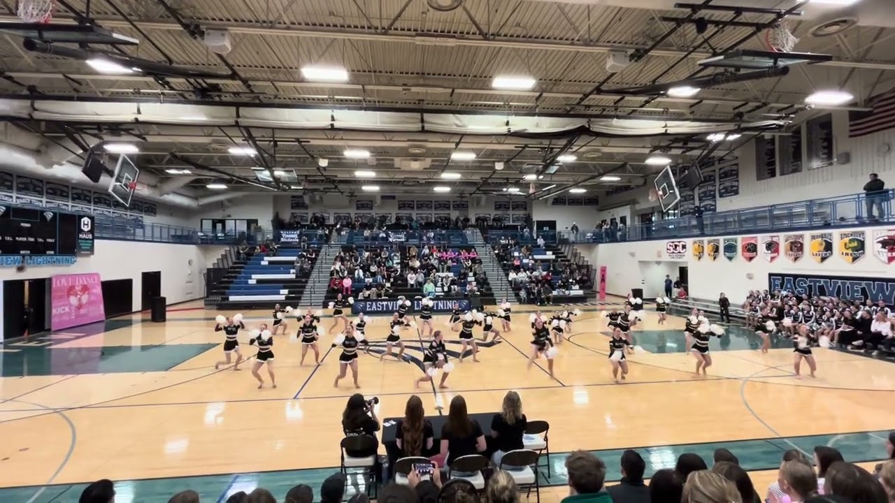 Senior Elite Pom - Holla’