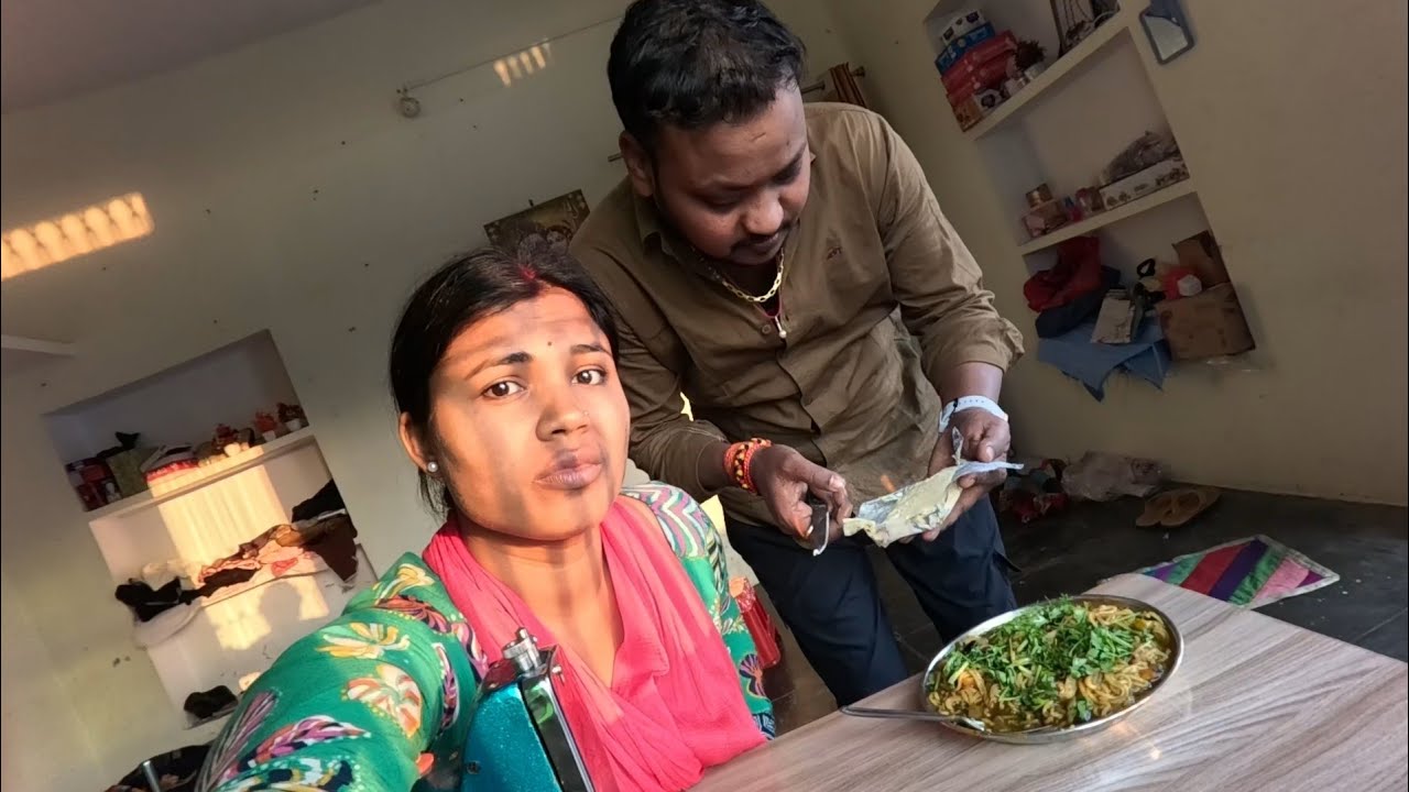 Maggi Me Butter 😱 Kese Samjhye 