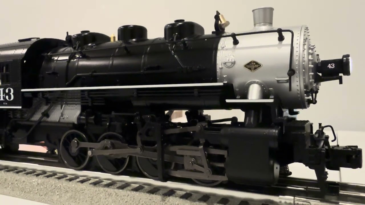 First look at the Lionel Legacy 0-8-0