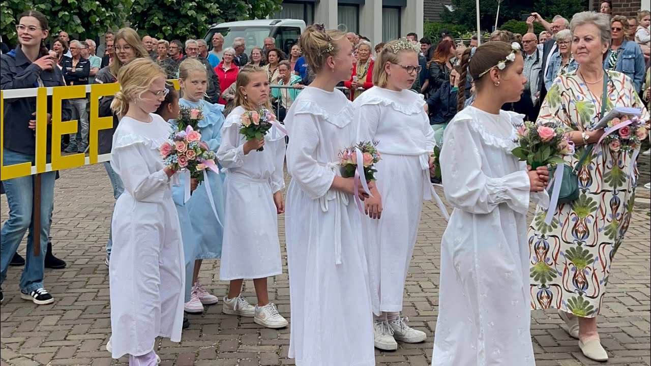 PROCESSIE IN LOBITH JUNE 1 2025