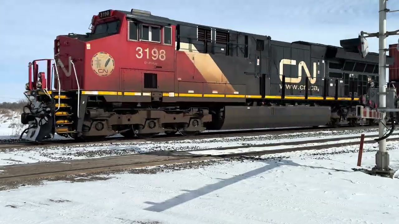 CN Z11441 High Priority Intermodel (3198,3024)
