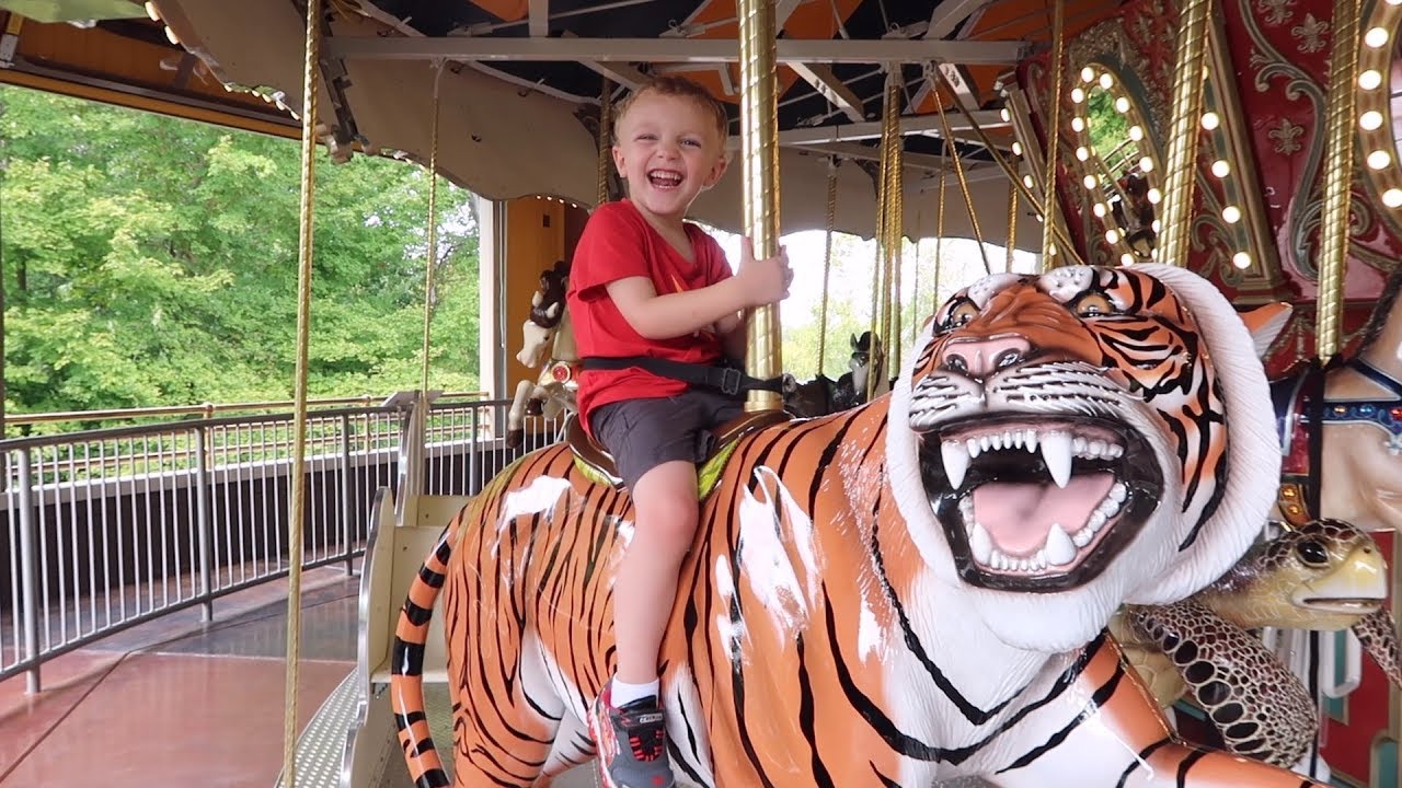Engelbrecht Carousel Mesker Park Zoo Evansville Indiana Jax Reacts #22