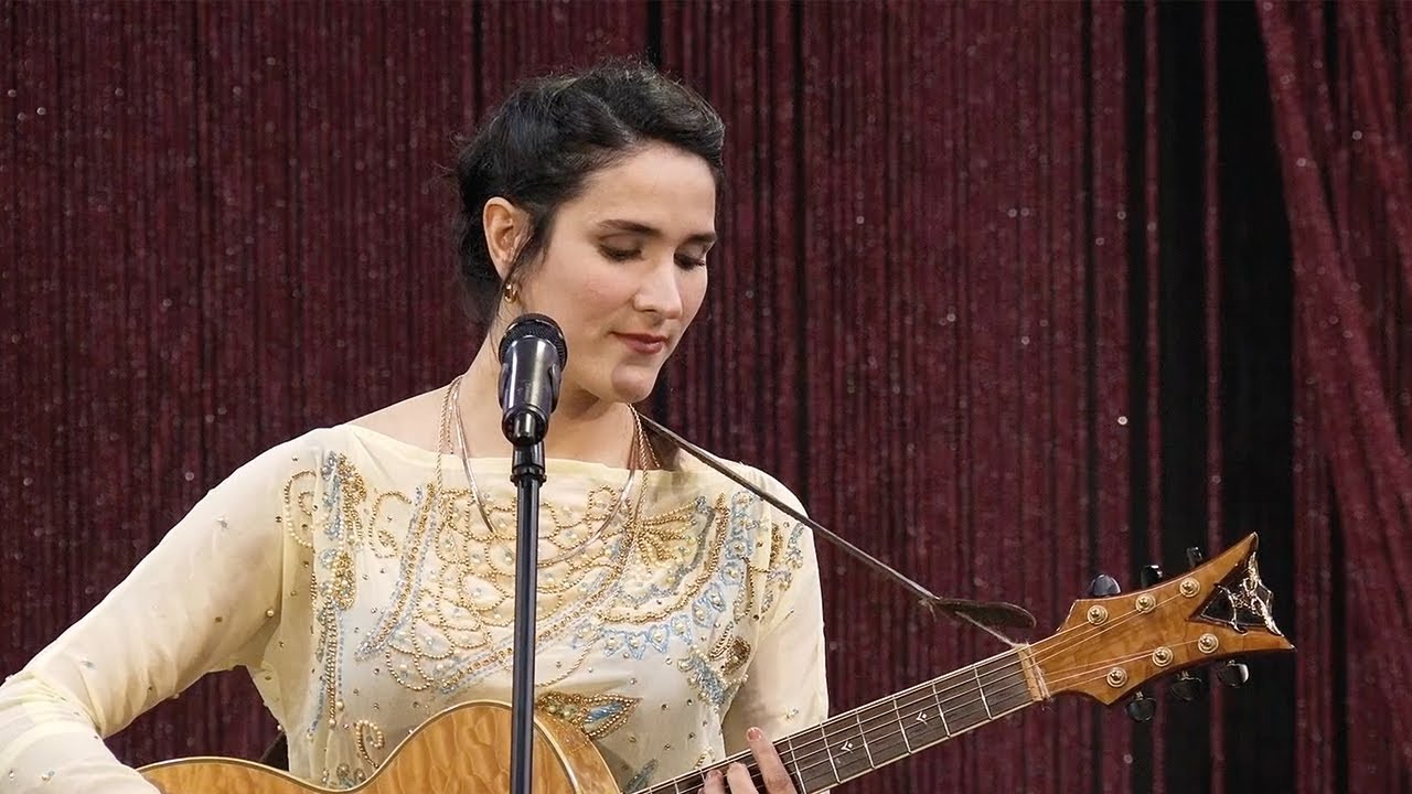 Ruken Yılmaz - Xerîbê & De Çêkin (Ji Bernameya Hinek Henek)