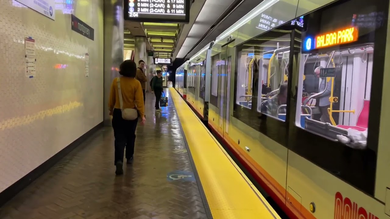 Muni  at Montgomery